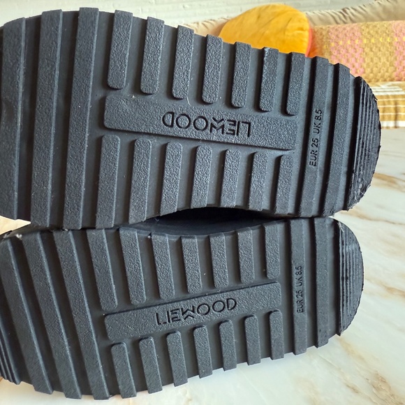 Liewood Zoey Snow Boots | Khaki - Picture 4 of 5